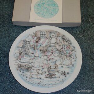 1974 Haviland France “The Wash” A Daily Life of a Mother’s Day Plate With Box!